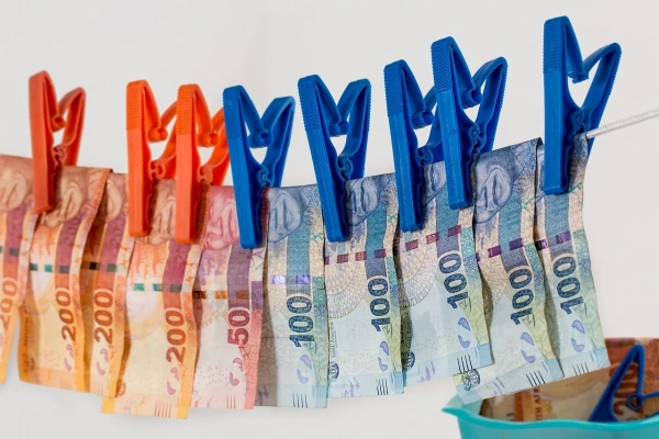 Auditul activităților de prevenire și combatere a spălării banilor (Audit AML)